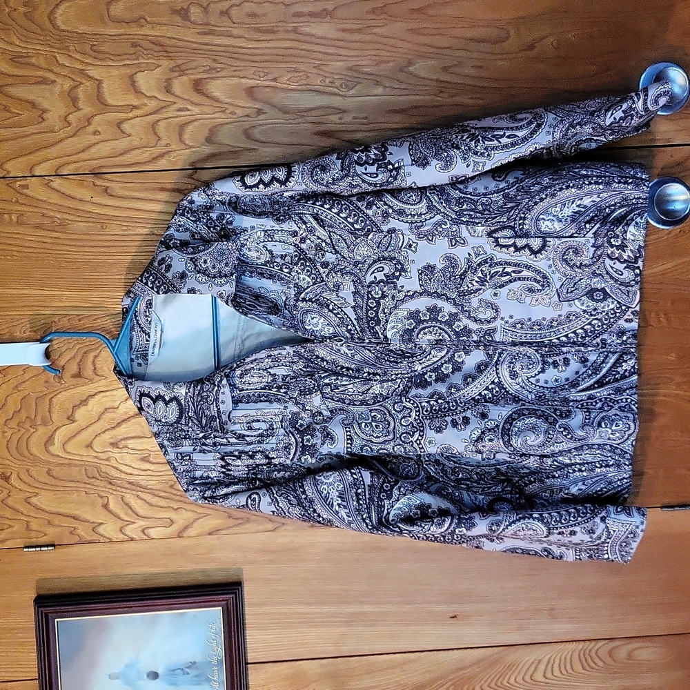 Draper & Damon's vintage light green paisley jacket